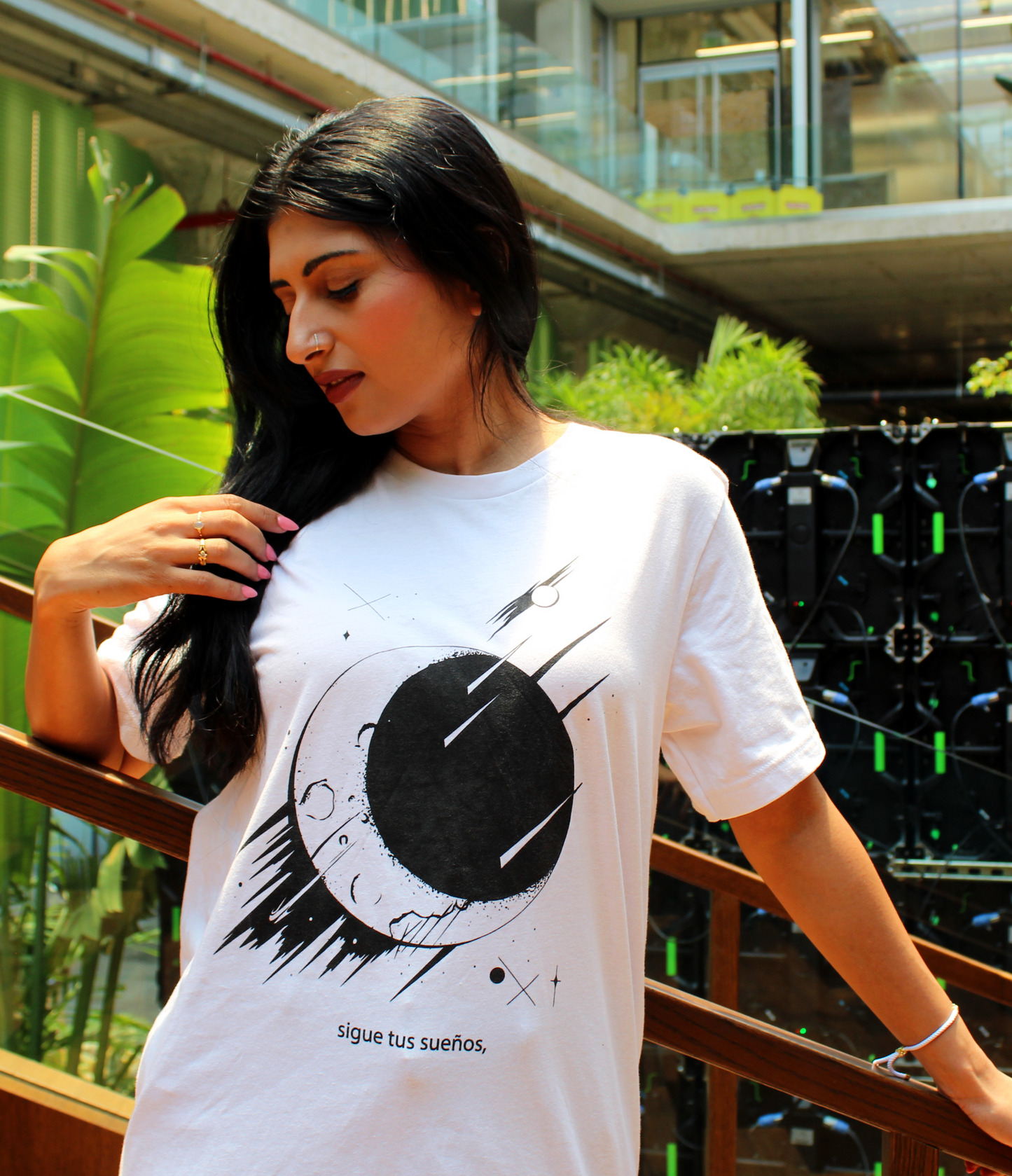 Sigue tus suenos(Follow your dreams) T-shirt
